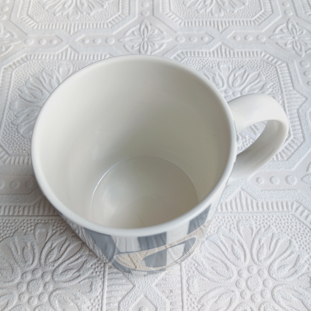 Ashland Initial O Coffee Mug - Picture 5 of 12
